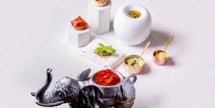 Playful amuse-bouche presentation