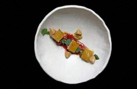 Compact plate, bold flavors